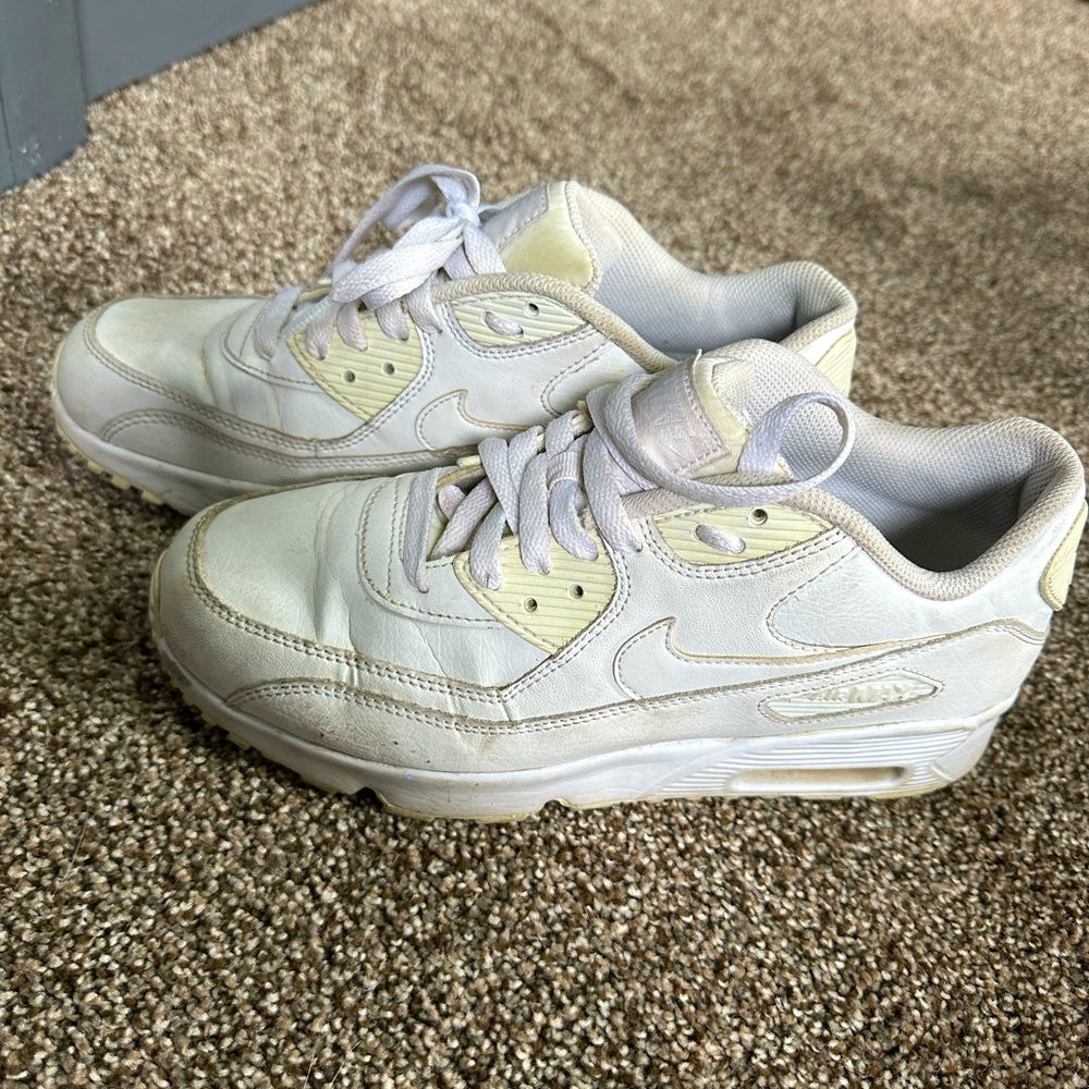 White Nike Air Maxes